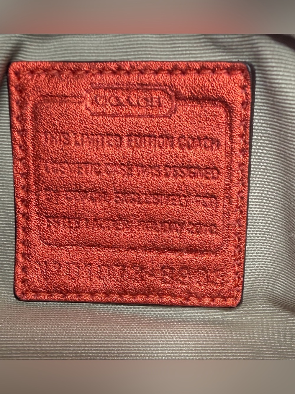 Coach x Estée Lauder Limited Edition Red Cosmetic Bag No. D1073-B903 - Picture 9 of 9